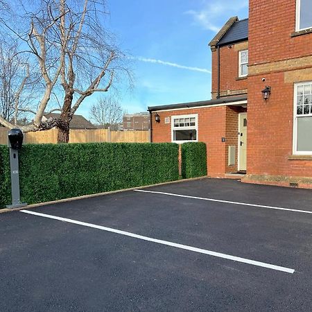1 Bed / 1 Sofa Bed 'Scandi' Style Ground Floor Apartment Yeovil Luaran gambar