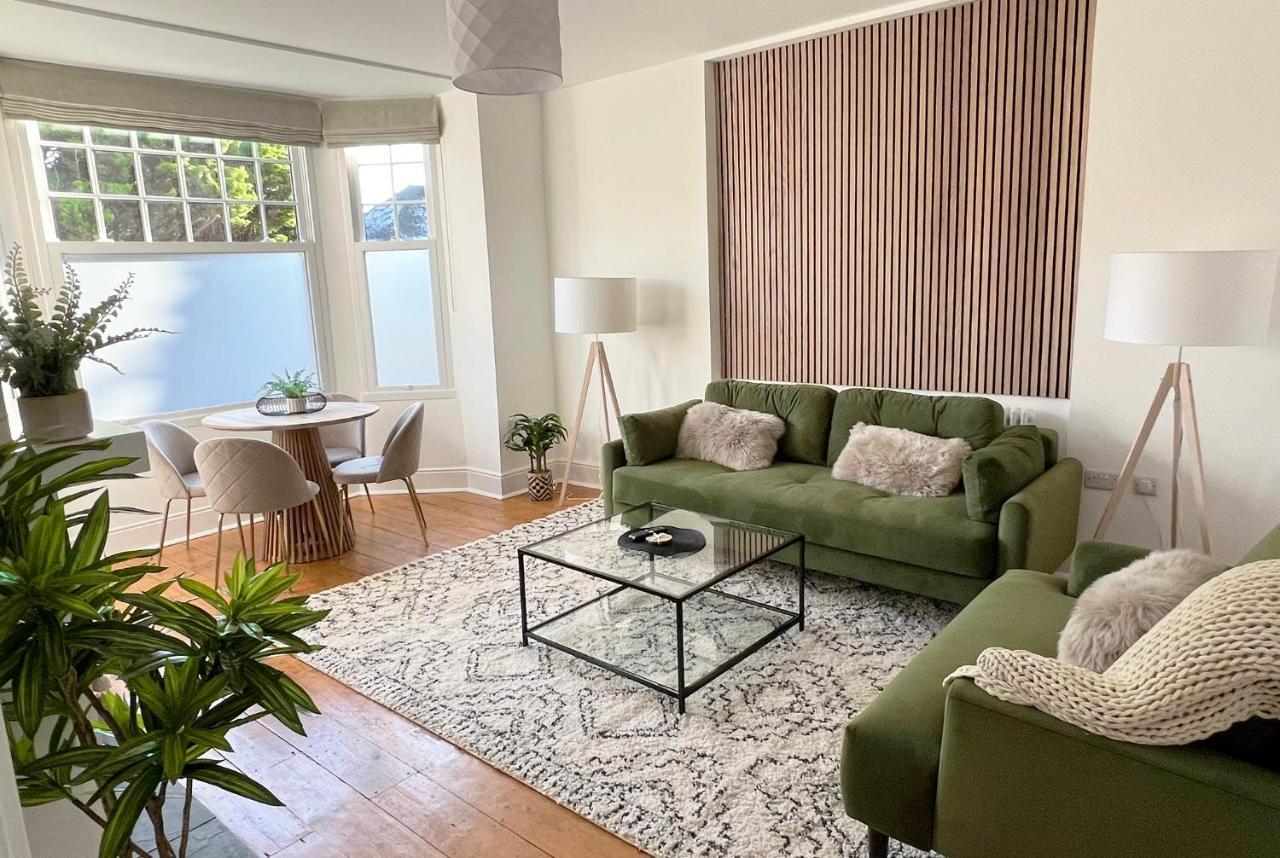 1 Bed / 1 Sofa Bed 'Scandi' Style Ground Floor Apartment Yeovil Luaran gambar